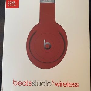 BeatsStudio3 Wireless Headphones